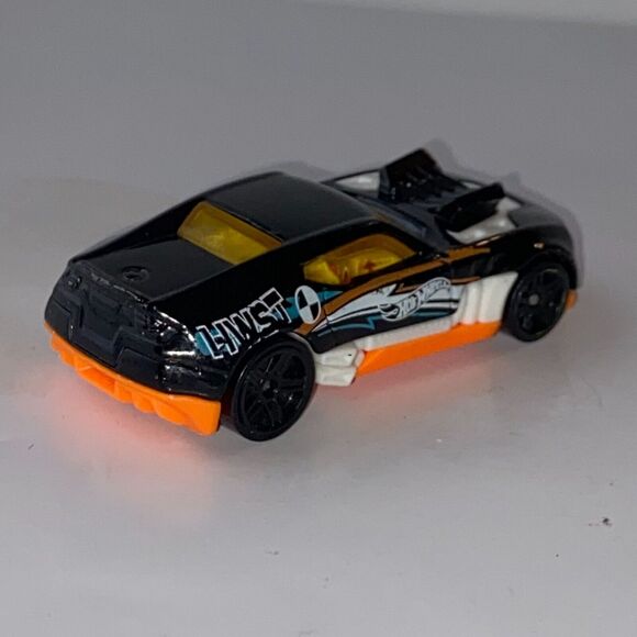 Mattel Hot Wheels Twinduction Mini Diecast Car Track Builders 2010 Black - Picture 4 of 11
